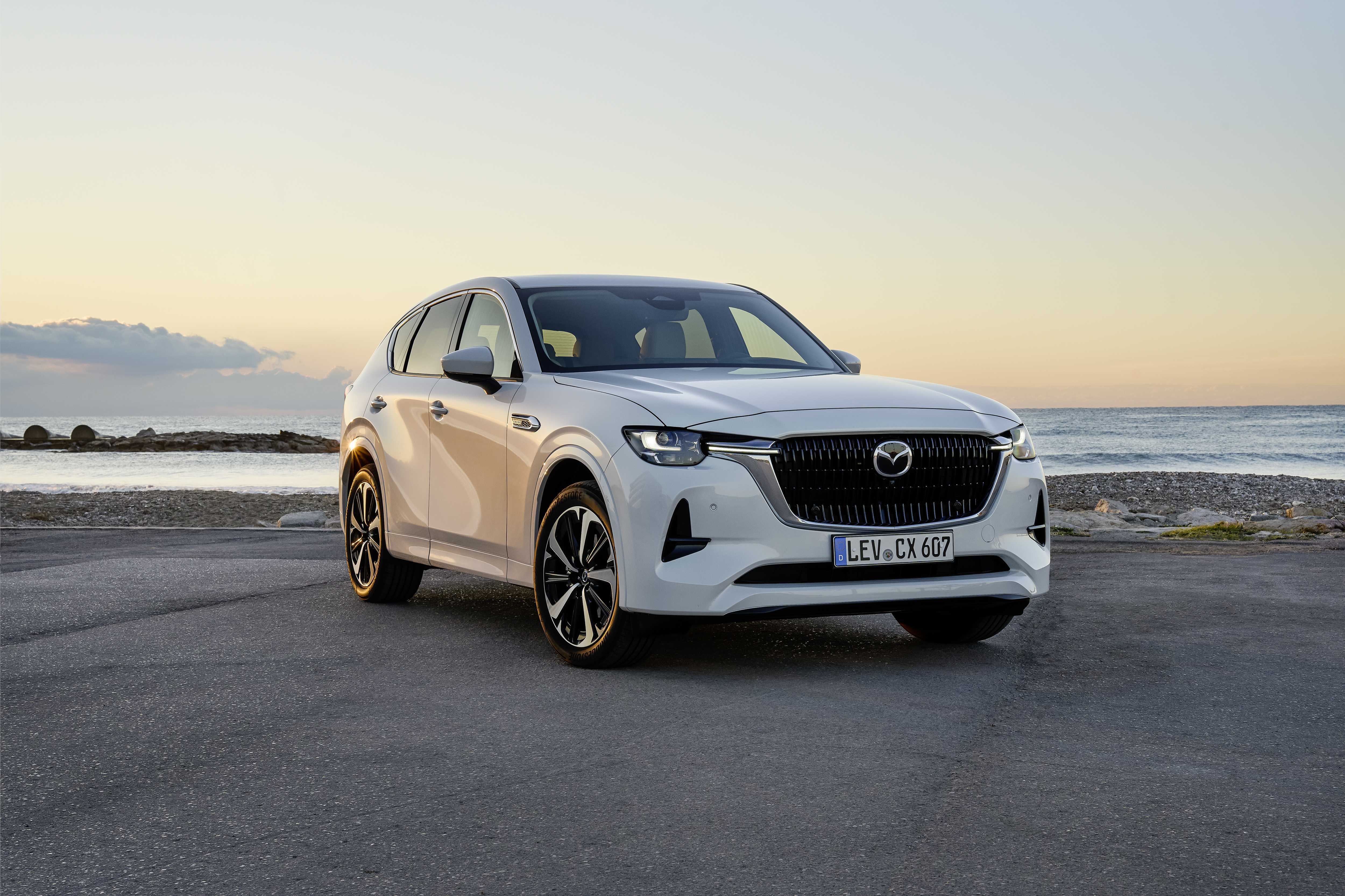 Mazda CX-60 jetzt auch mit Sechszylinder-Dieselantrieb – Mazda Austria  Newsroom